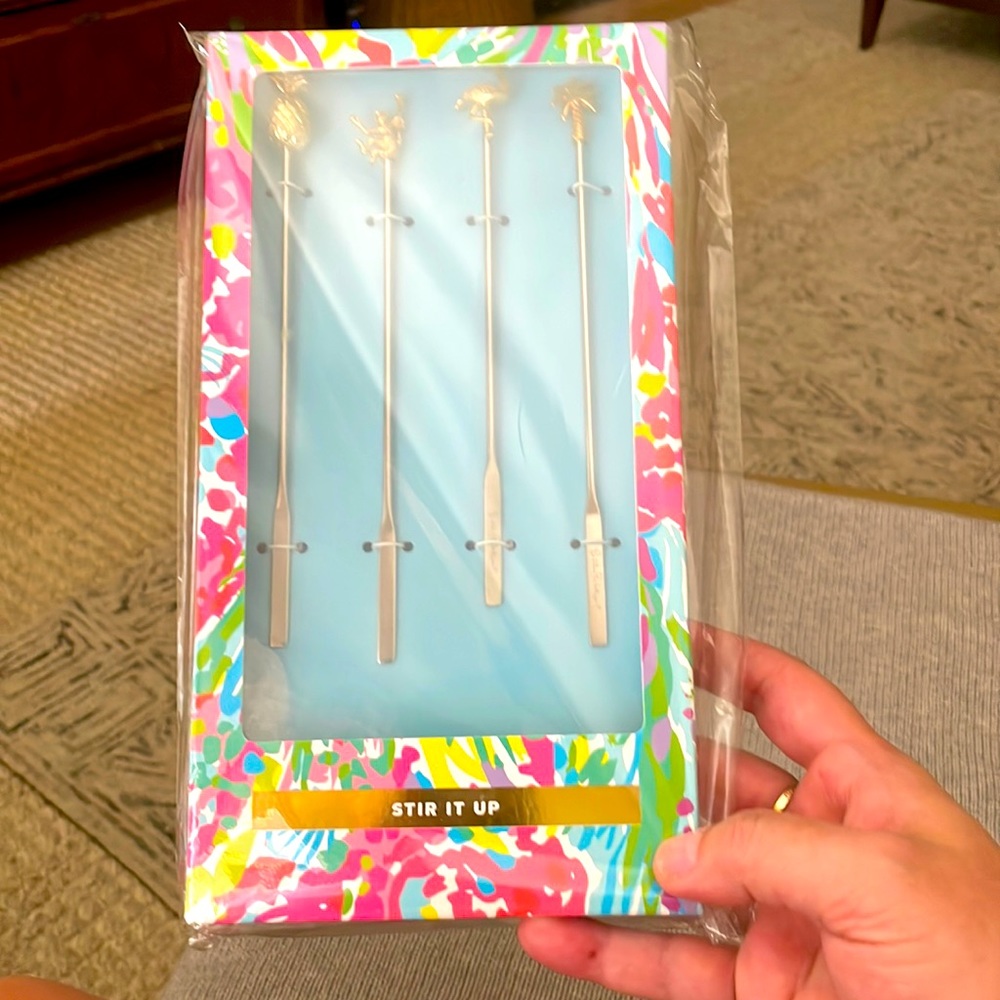 Lilly Pulitzer shake it up cocktail stirrer set